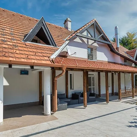 Szel Fiai Fogado Inn 3*